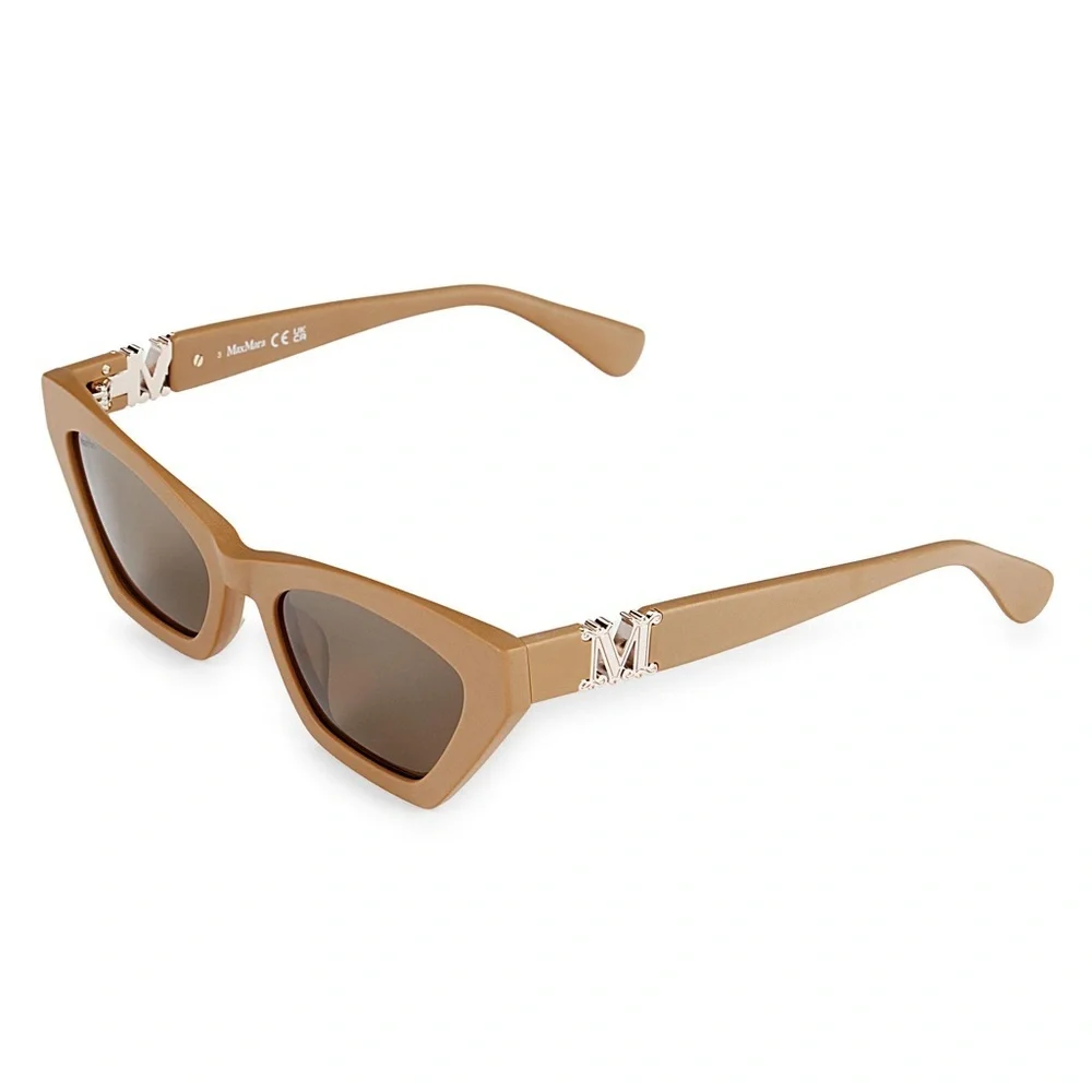MaxMara Beige 52MM Cat Eye Sunglasses with Black Case. NWOT - Picture 2 of 3